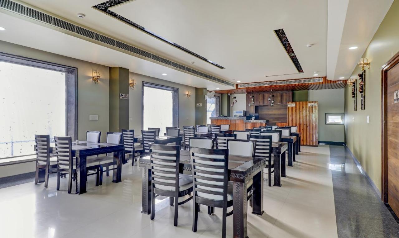 Sanskar Hotel Jaipur Exterior photo